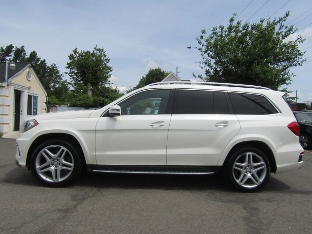 2015 Mercedes-Benz GL-Class 550