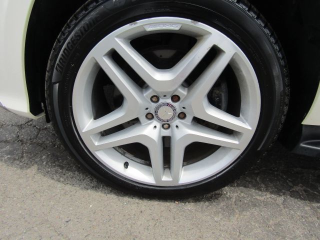 2015 Mercedes-Benz GL-Class 550