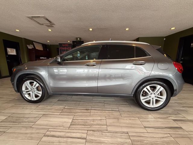 2015 Mercedes-Benz GLA 250