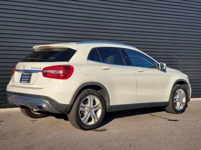 2015 Mercedes-Benz GLA 250