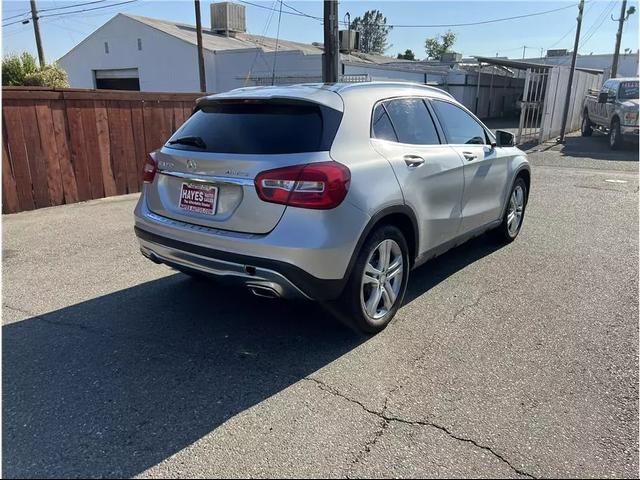 2015 Mercedes-Benz GLA 250