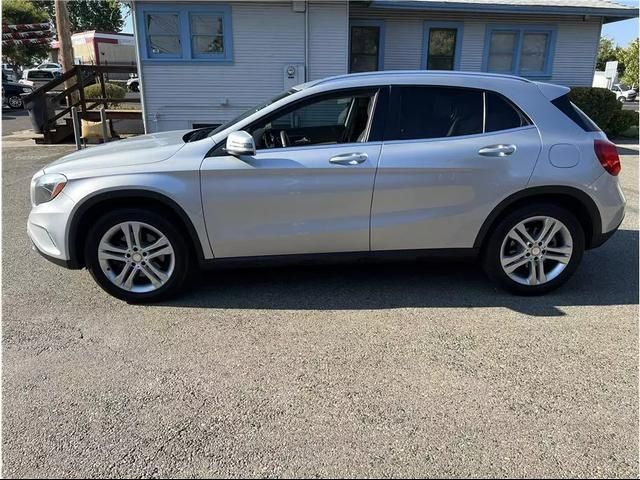 2015 Mercedes-Benz GLA 250