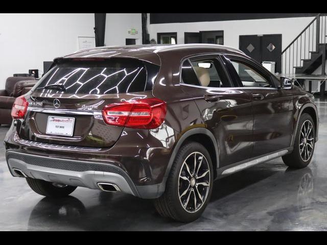 2015 Mercedes-Benz GLA 250