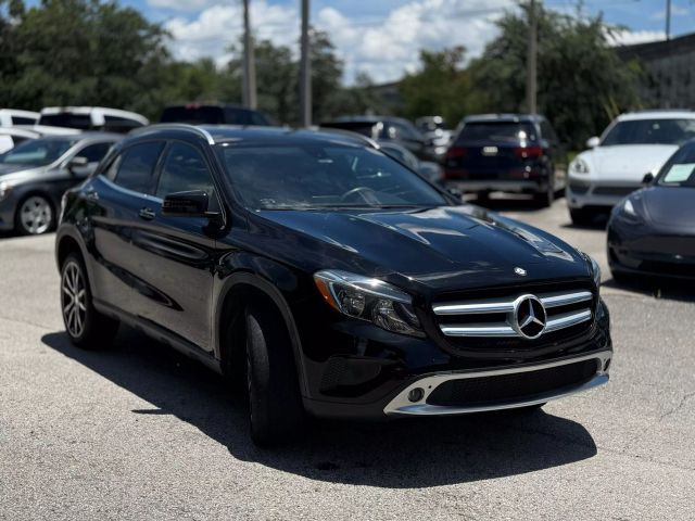 2015 Mercedes-Benz GLA 250