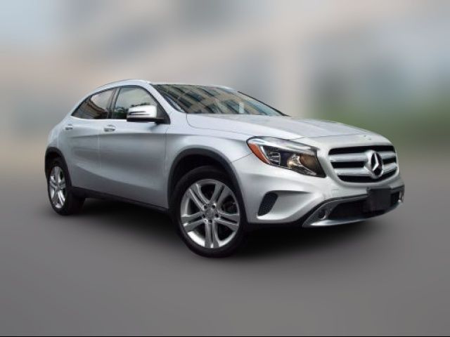 2015 Mercedes-Benz GLA 250