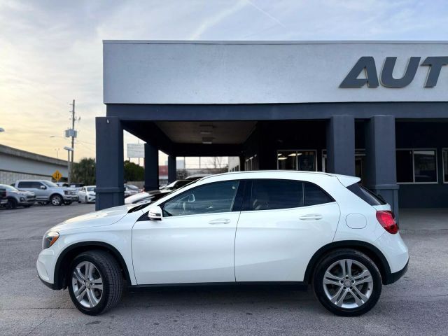 2015 Mercedes-Benz GLA 250