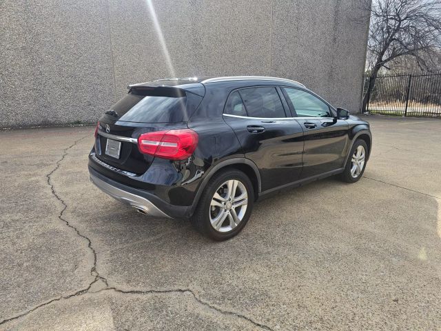 2015 Mercedes-Benz GLA 250