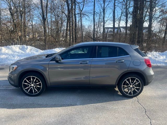 2015 Mercedes-Benz GLA 250