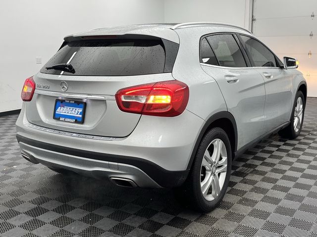 2015 Mercedes-Benz GLA 250