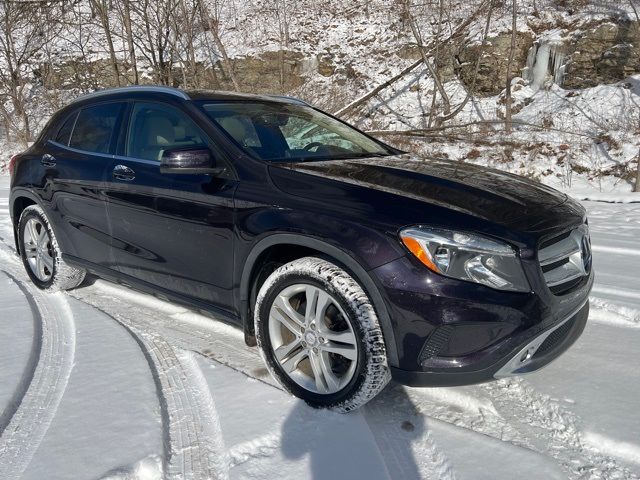 2015 Mercedes-Benz GLA 250