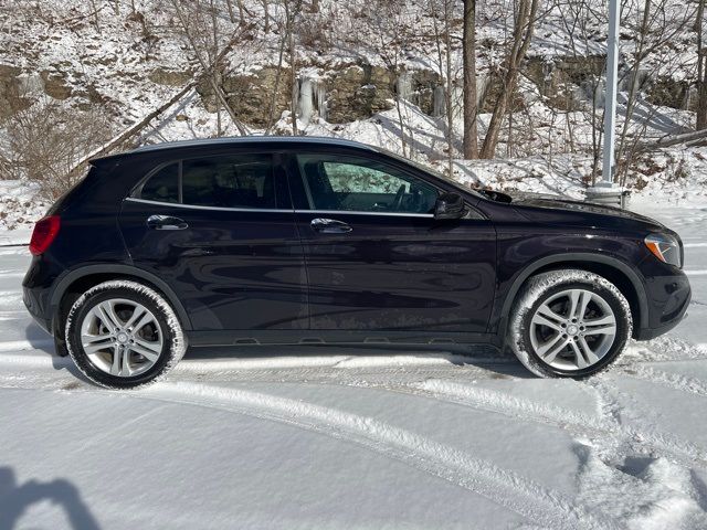 2015 Mercedes-Benz GLA 250