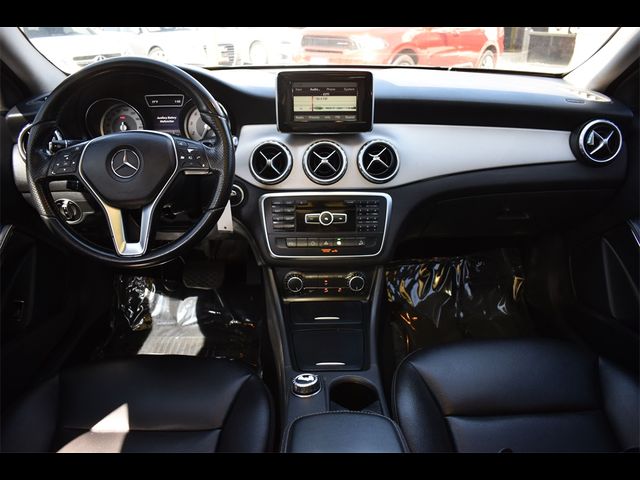 2015 Mercedes-Benz GLA 250