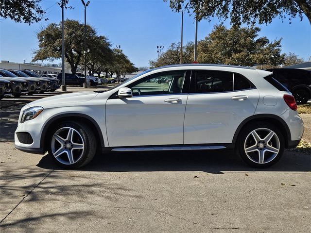 2015 Mercedes-Benz GLA 250