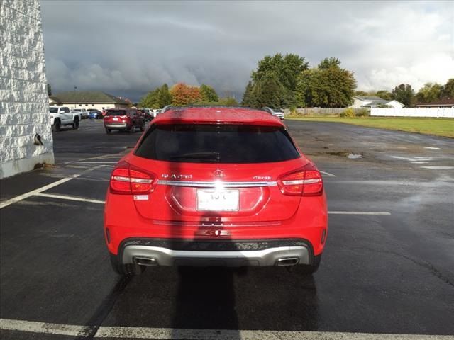 2015 Mercedes-Benz GLA 250