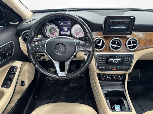 2015 Mercedes-Benz GLA 250