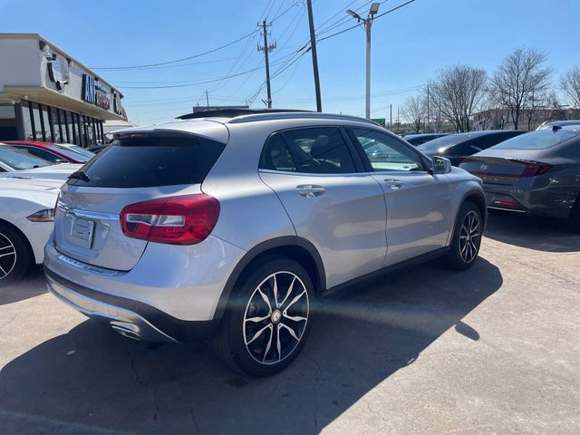 2015 Mercedes-Benz GLA 250