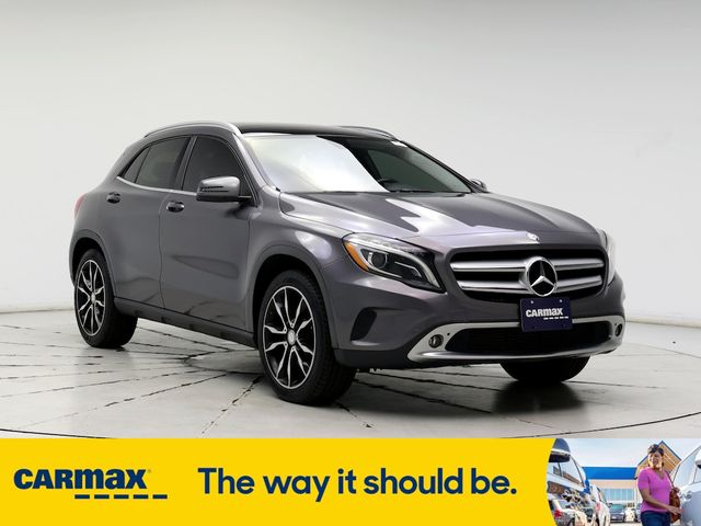 2015 Mercedes-Benz GLA 250