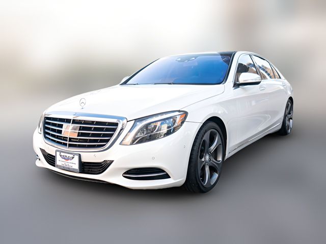 2015 Mercedes-Benz S-Class 550