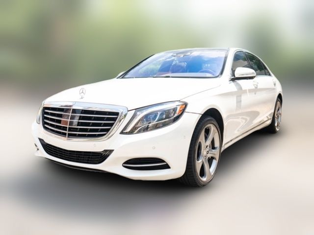 2015 Mercedes-Benz S-Class 550