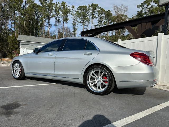 2015 Mercedes-Benz S-Class 550