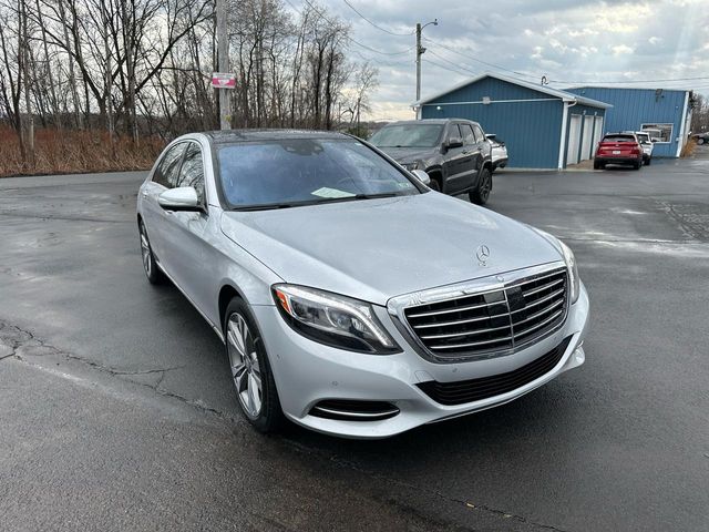 2015 Mercedes-Benz S-Class 550
