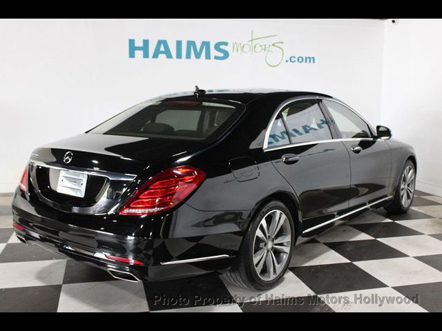 2015 Mercedes-Benz S-Class 550