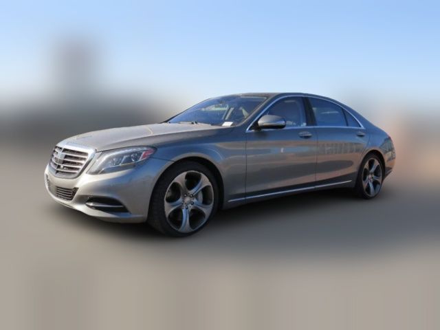 2015 Mercedes-Benz S-Class 550