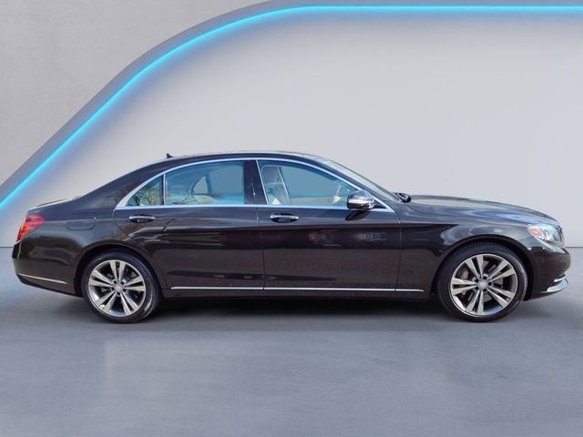 2015 Mercedes-Benz S-Class 550