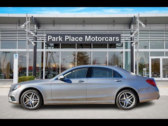 2015 Mercedes-Benz S-Class 550