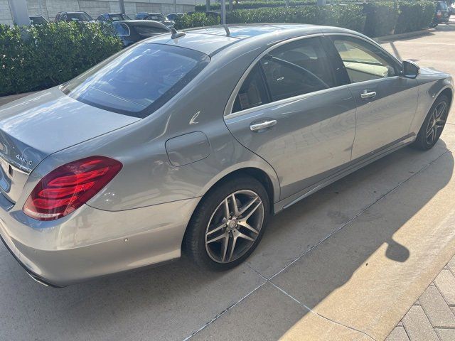 2015 Mercedes-Benz S-Class 550