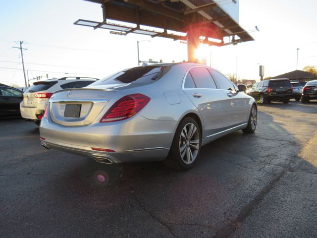 2015 Mercedes-Benz S-Class 550