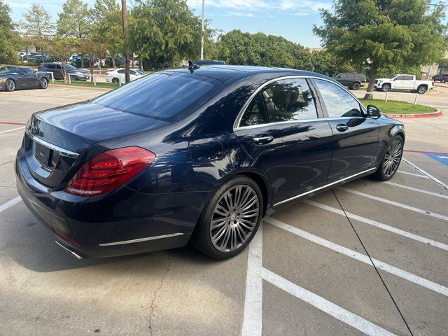 2015 Mercedes-Benz S-Class 550