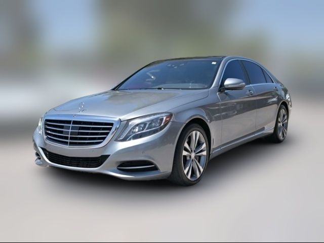 2015 Mercedes-Benz S-Class 550