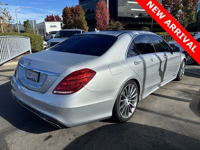 2015 Mercedes-Benz S-Class 550