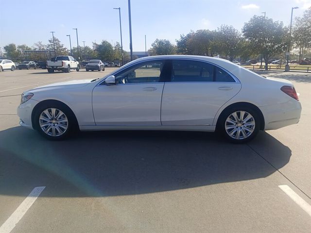 2015 Mercedes-Benz S-Class 550