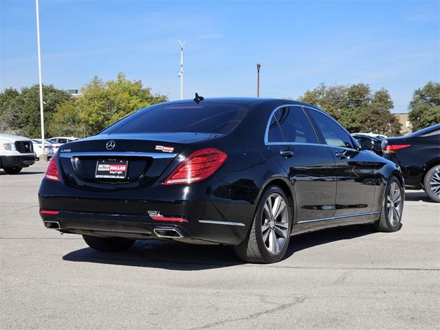 2015 Mercedes-Benz S-Class 550