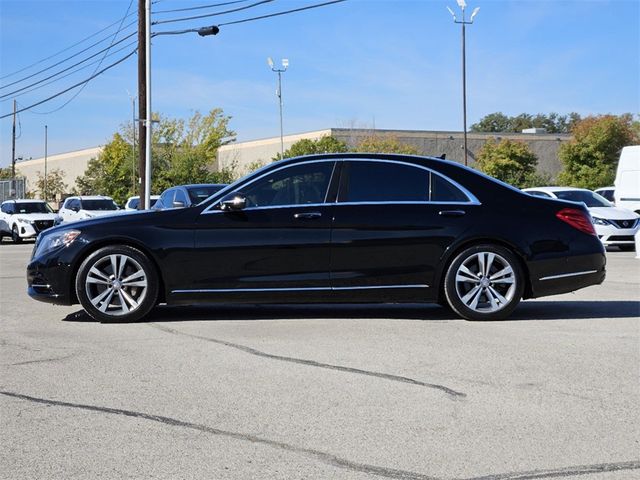 2015 Mercedes-Benz S-Class 550