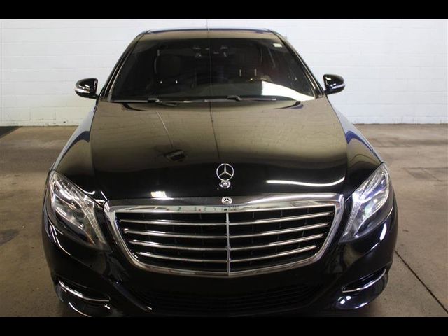 2015 Mercedes-Benz S-Class 550