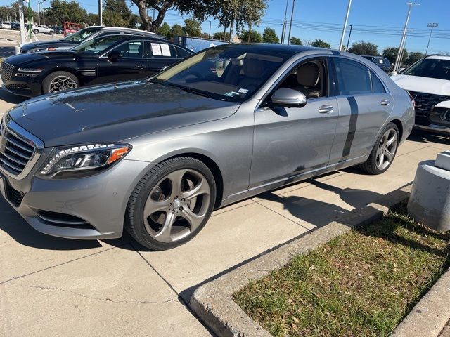 2015 Mercedes-Benz S-Class 550