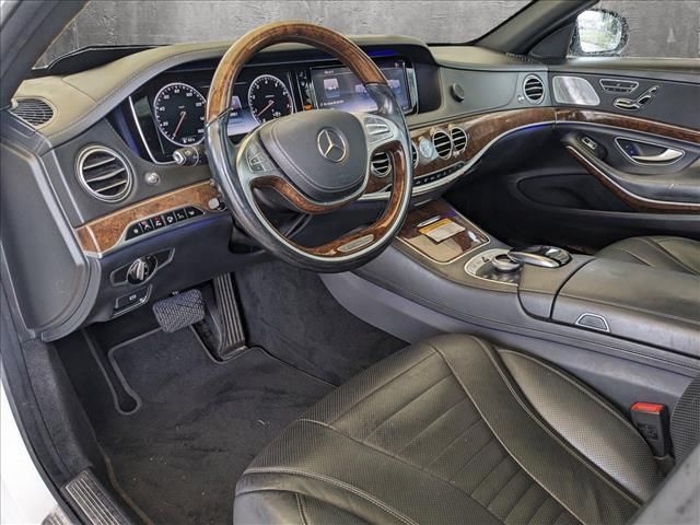 2015 Mercedes-Benz S-Class 550