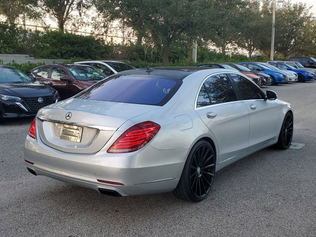 2015 Mercedes-Benz S-Class 550