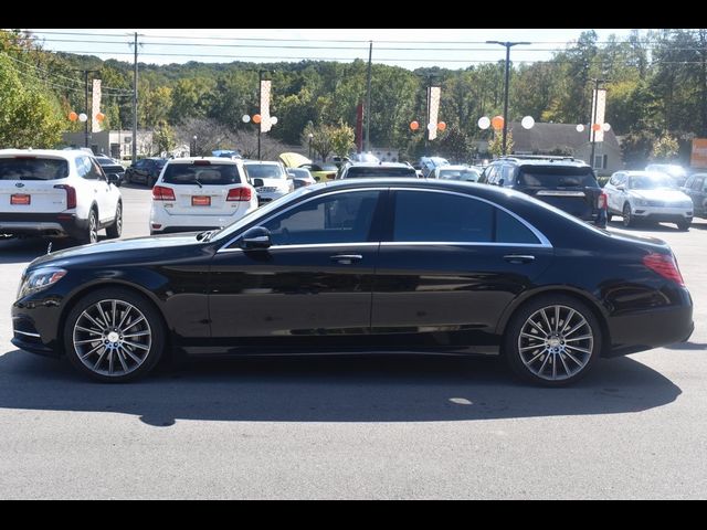 2015 Mercedes-Benz S-Class 550