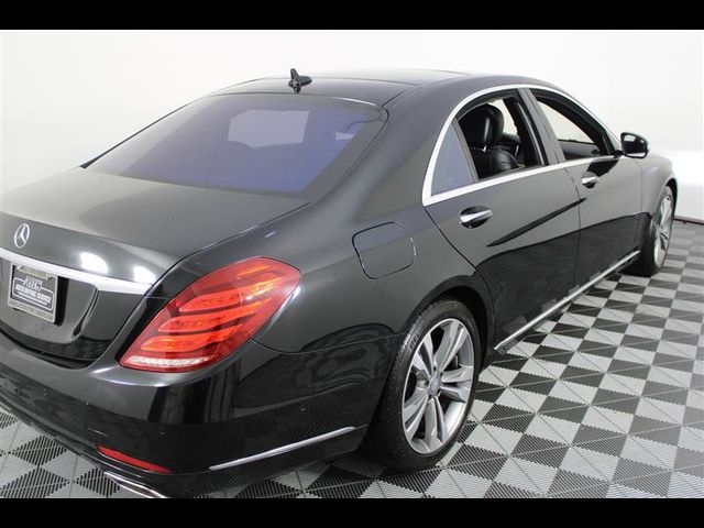 2015 Mercedes-Benz S-Class 550