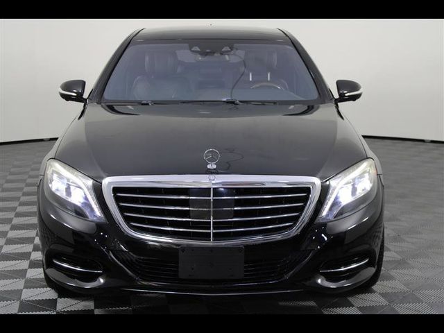 2015 Mercedes-Benz S-Class 550