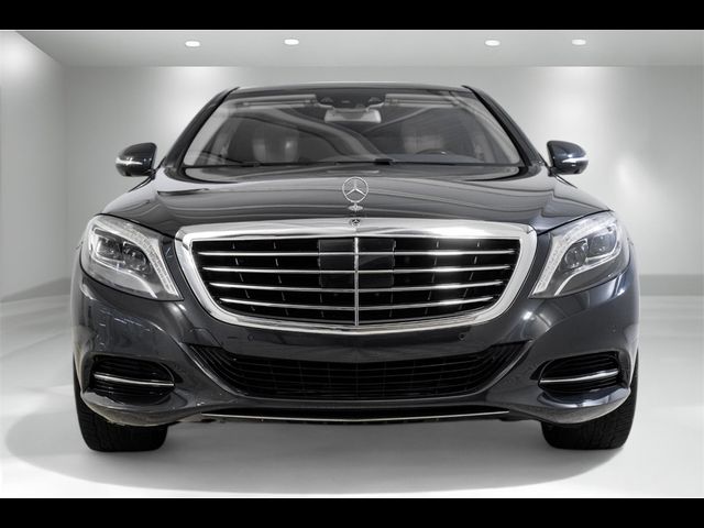 2015 Mercedes-Benz S-Class 550