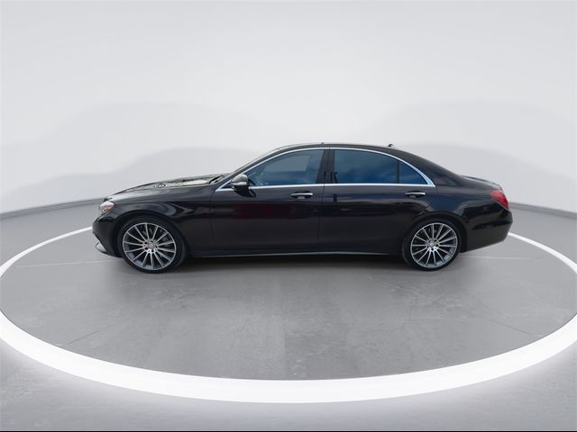 2015 Mercedes-Benz S-Class 550