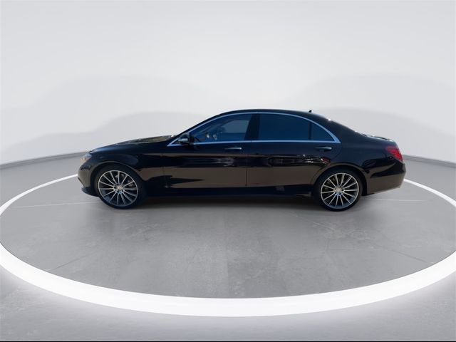 2015 Mercedes-Benz S-Class 550