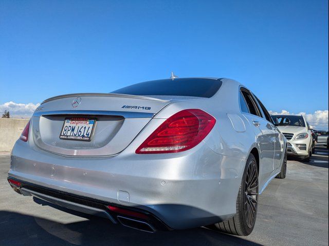 2015 Mercedes-Benz S-Class 550