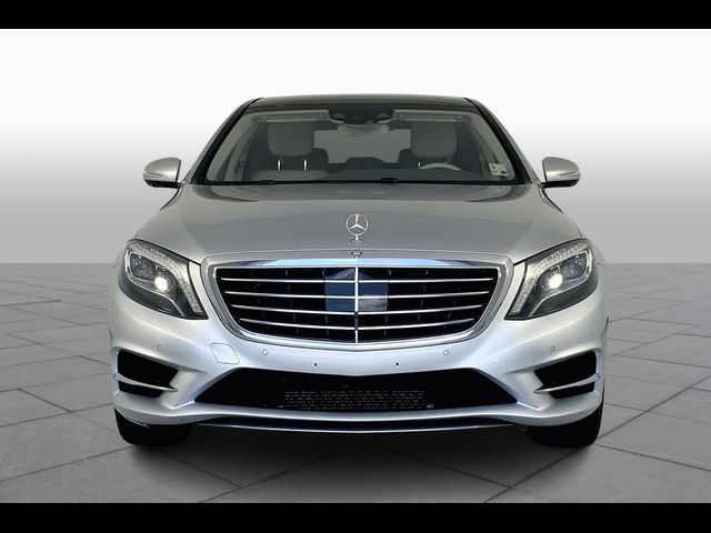 2015 Mercedes-Benz S-Class 550