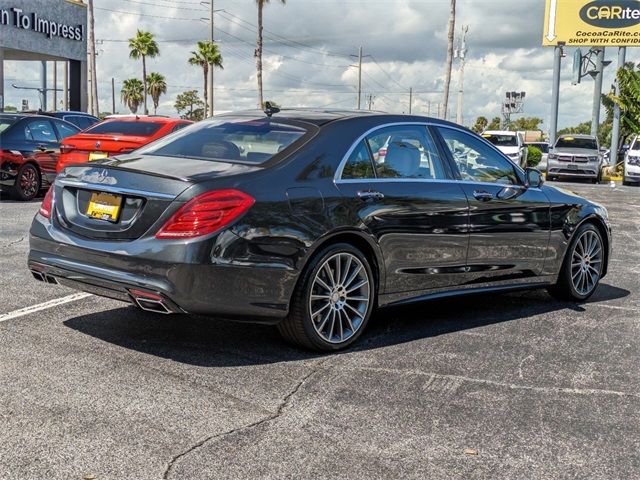 2015 Mercedes-Benz S-Class 550